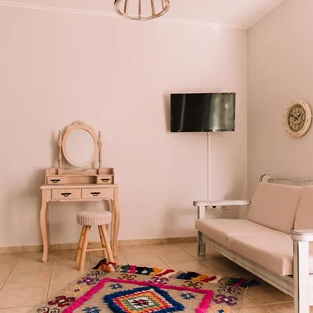 Ammos Boutique Chiliadou (Fokida)