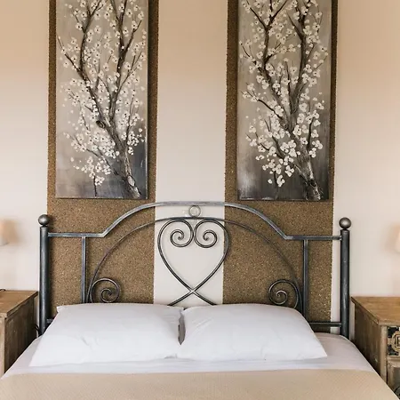 Ammos Boutique Chiliadou (Fokida)