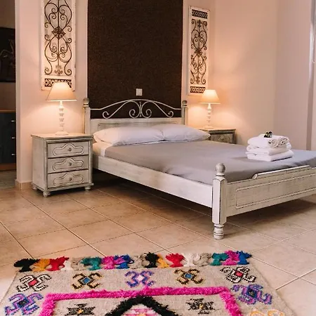 Ammos Boutique Χιλιαδού