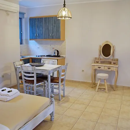 Ammos Boutique Chiliadou (Fokida)